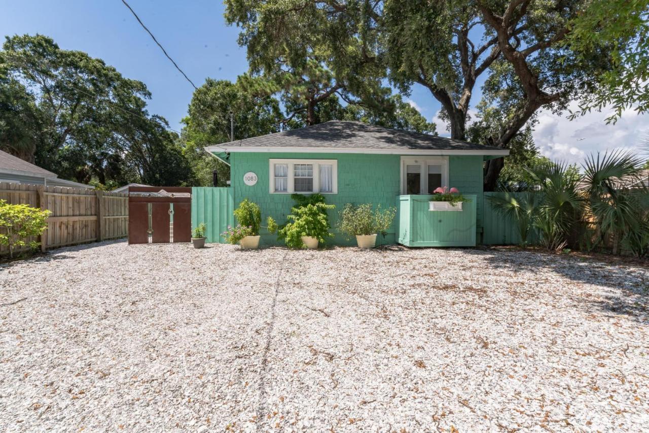 Sarasota, Fl Bungalow - Bright & Breezy Coastal Vibes - 10 Mins To White Sand Beaches Home Exterior photo